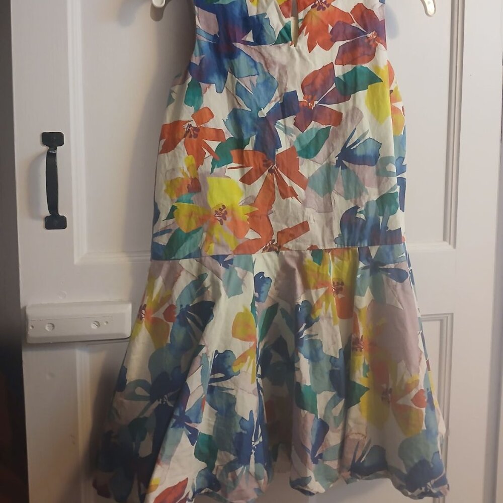 Tea Multi color Flower Pattern Girls Dress Size 8 100% cotton